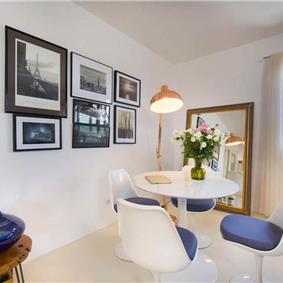 3 Bedroom Villa with Pool, Terrace and Sea Views near Vinisce, Sleeps 7